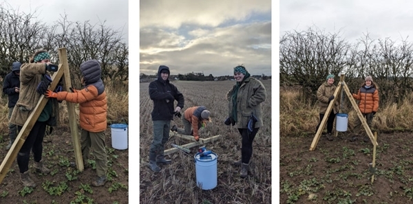 Building tripod feeders