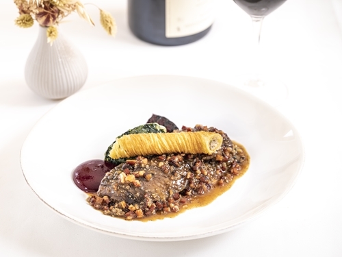 Kitchen W8 Roast Yorkshire Grouse , Crisp Leg , Charred Pickled Beetroot , Fig , Liver & Smoked Bacon HR By Paul Winch -Furness 0764