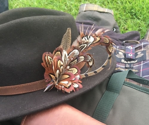 Pin Feather Pin Feather